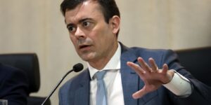 Tesouro Nacional Afirma que Ampliação do Corte de Gastos Depende de Reformas Estruturais