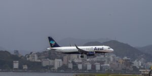 Azul Anuncia Novo Acordo de Reorganização Financeira: Detalhes e Impactos