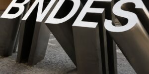 BNDES Nega R$ 806 Milhões em Créditos para Proprietários de Terras que Praticam Desmatamento